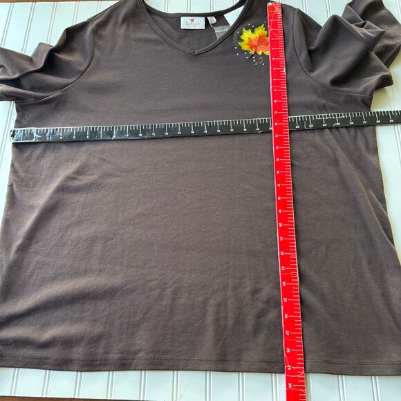 NEW! Quacker Factory Brown Size 3X leaf V Neck pullover knit top size 3X - Picture 10 of 10